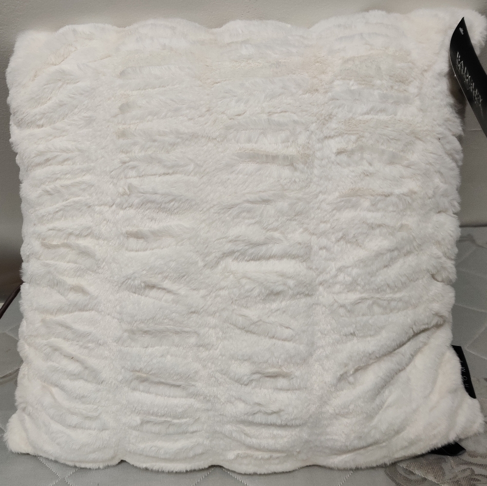 Badgley mischka home Ruched Faux fur pillow